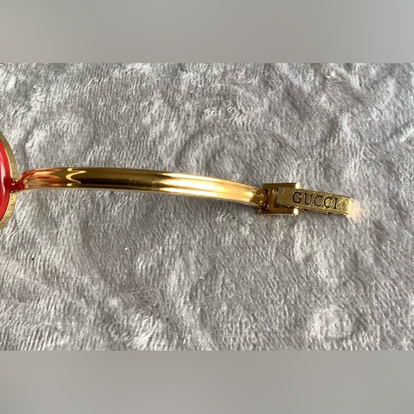 Beautiful Gucci interchangeable bezel watch💥💥💥 - Picture 9 of 10